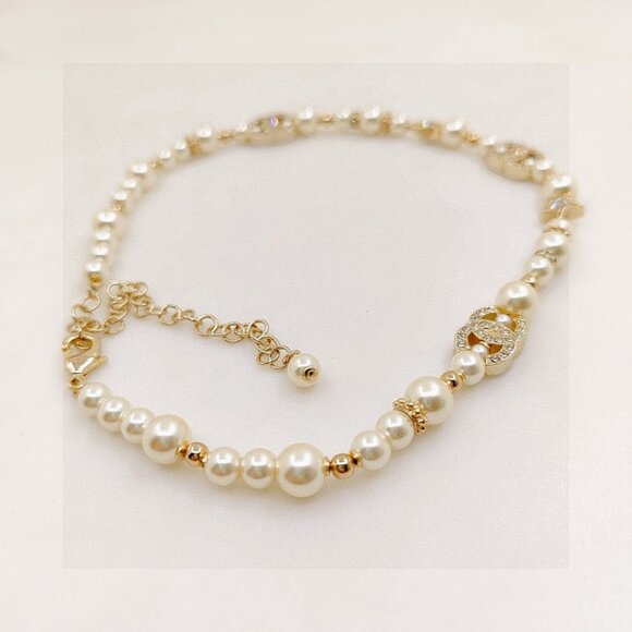 Chanel CLASSIC SET Matching Pearl Necklace - Picture 4 of 5
